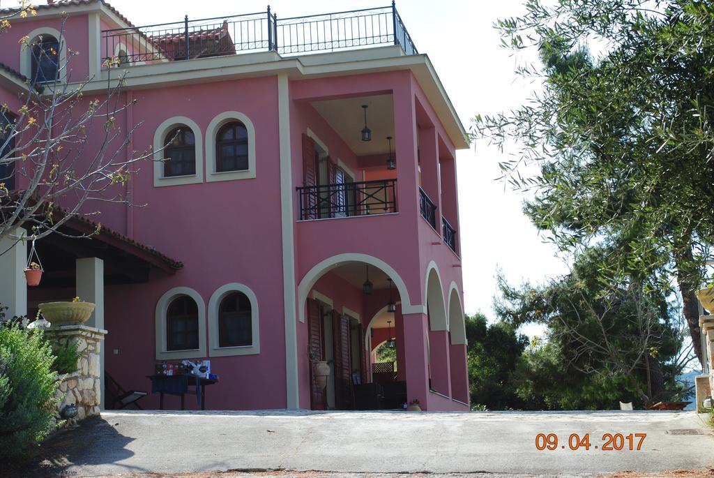 Villa Eora Keri Exterior photo